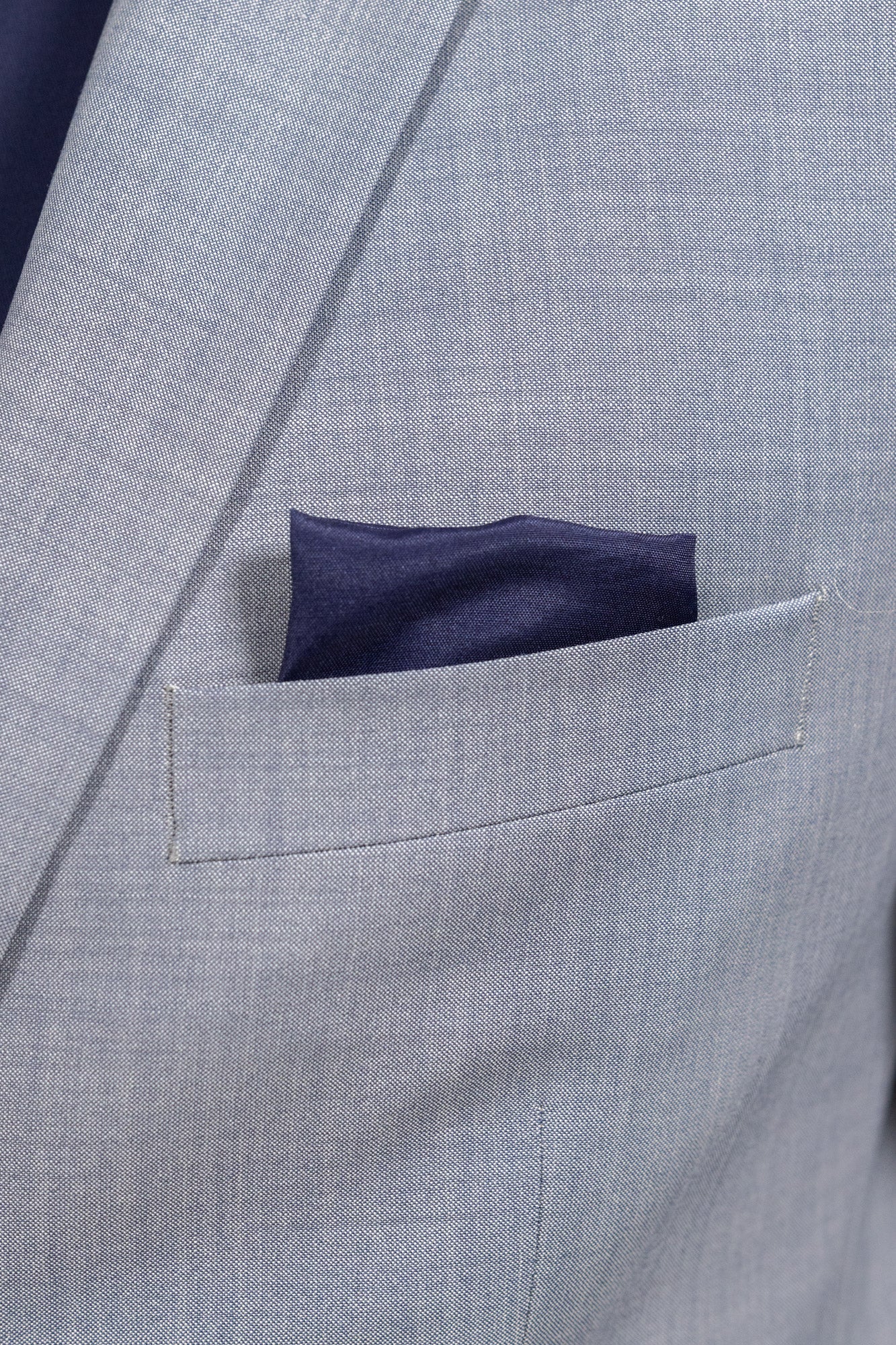 Calabria Light Grey . Costum