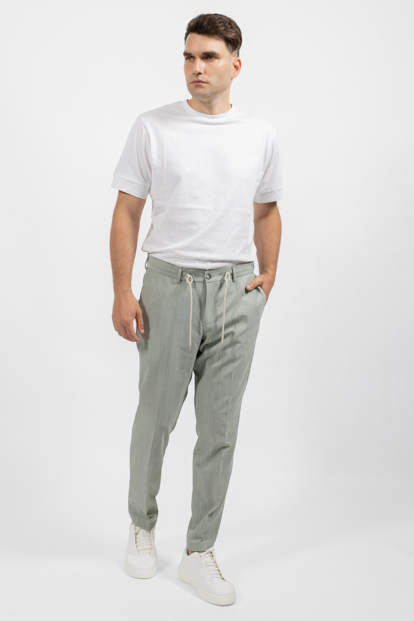 Russel Mint. Pantalon