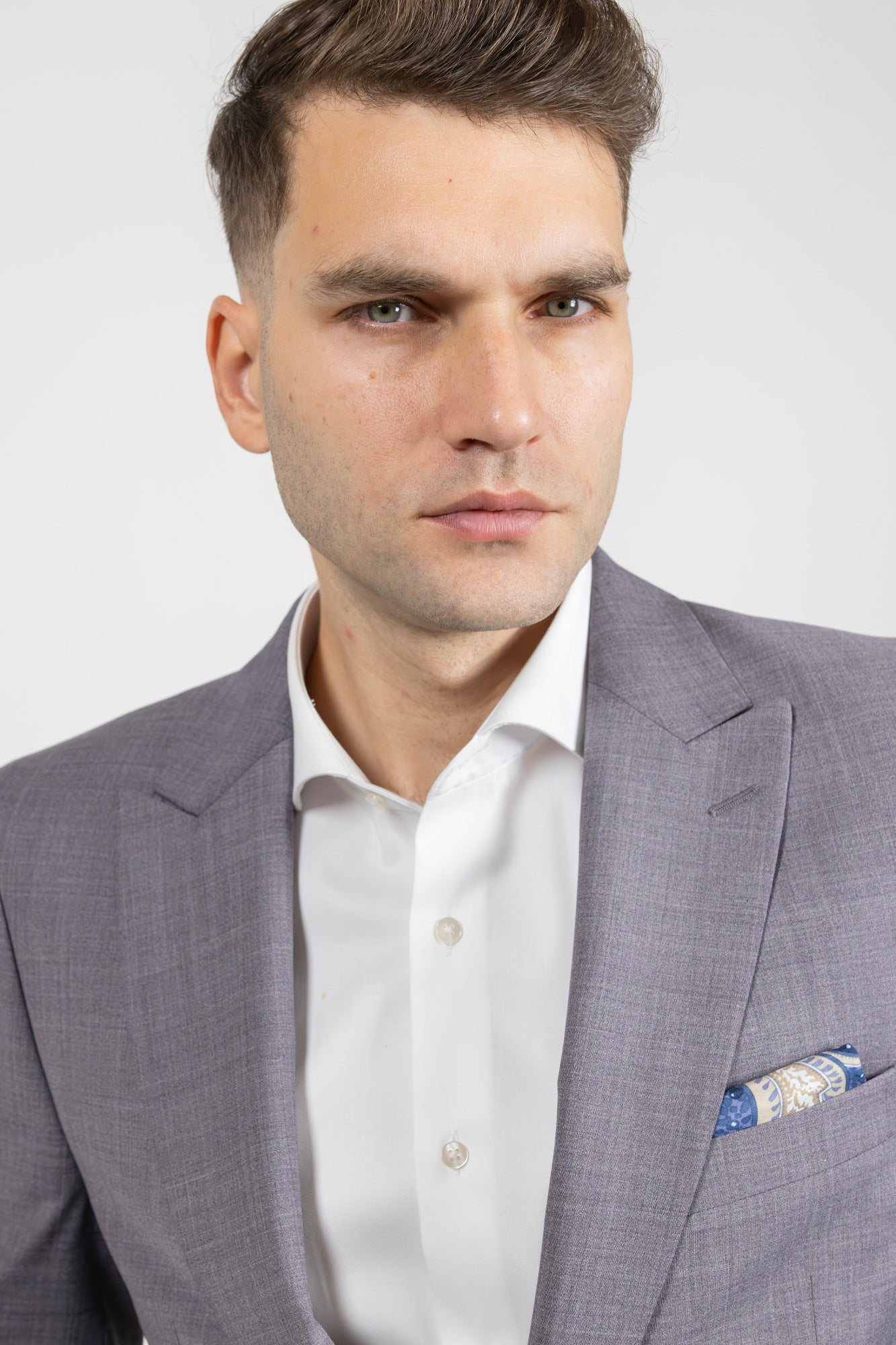 Valentero Taupe . Costum