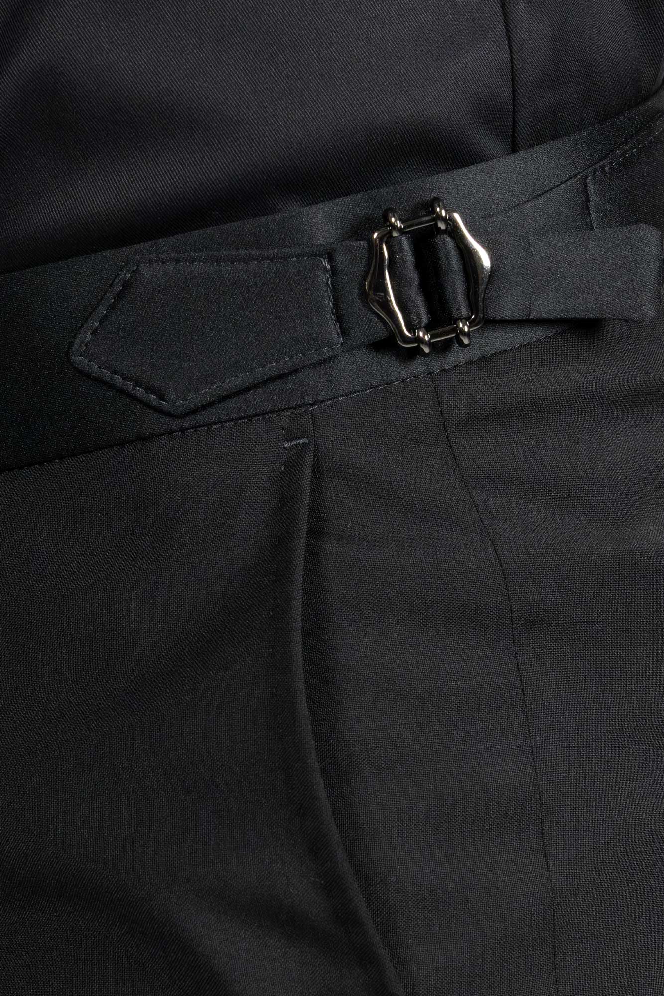 Sorrento Leonard . Costum