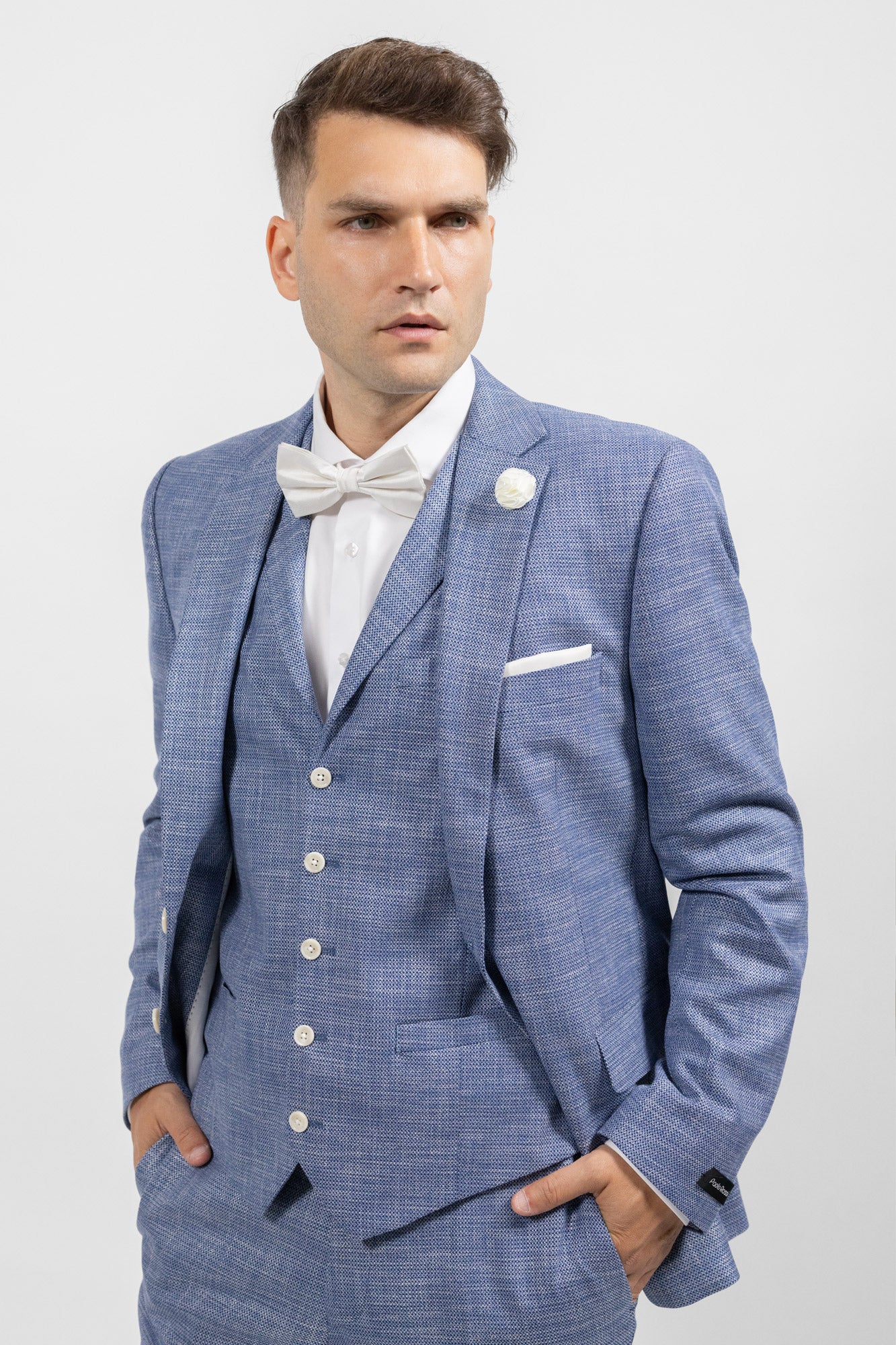 Wedding Blue . Vestă