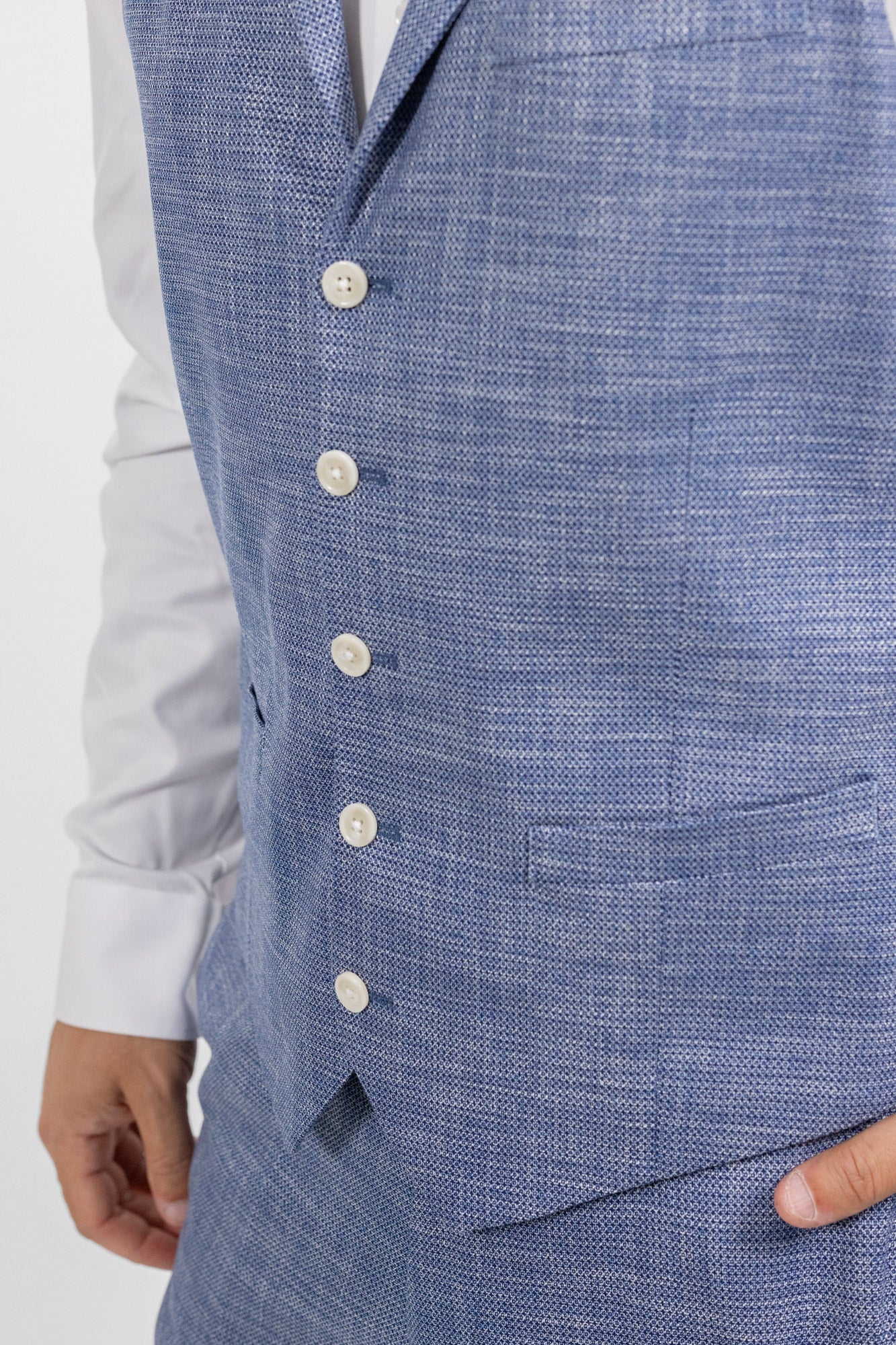 Wedding Blue . Vestă