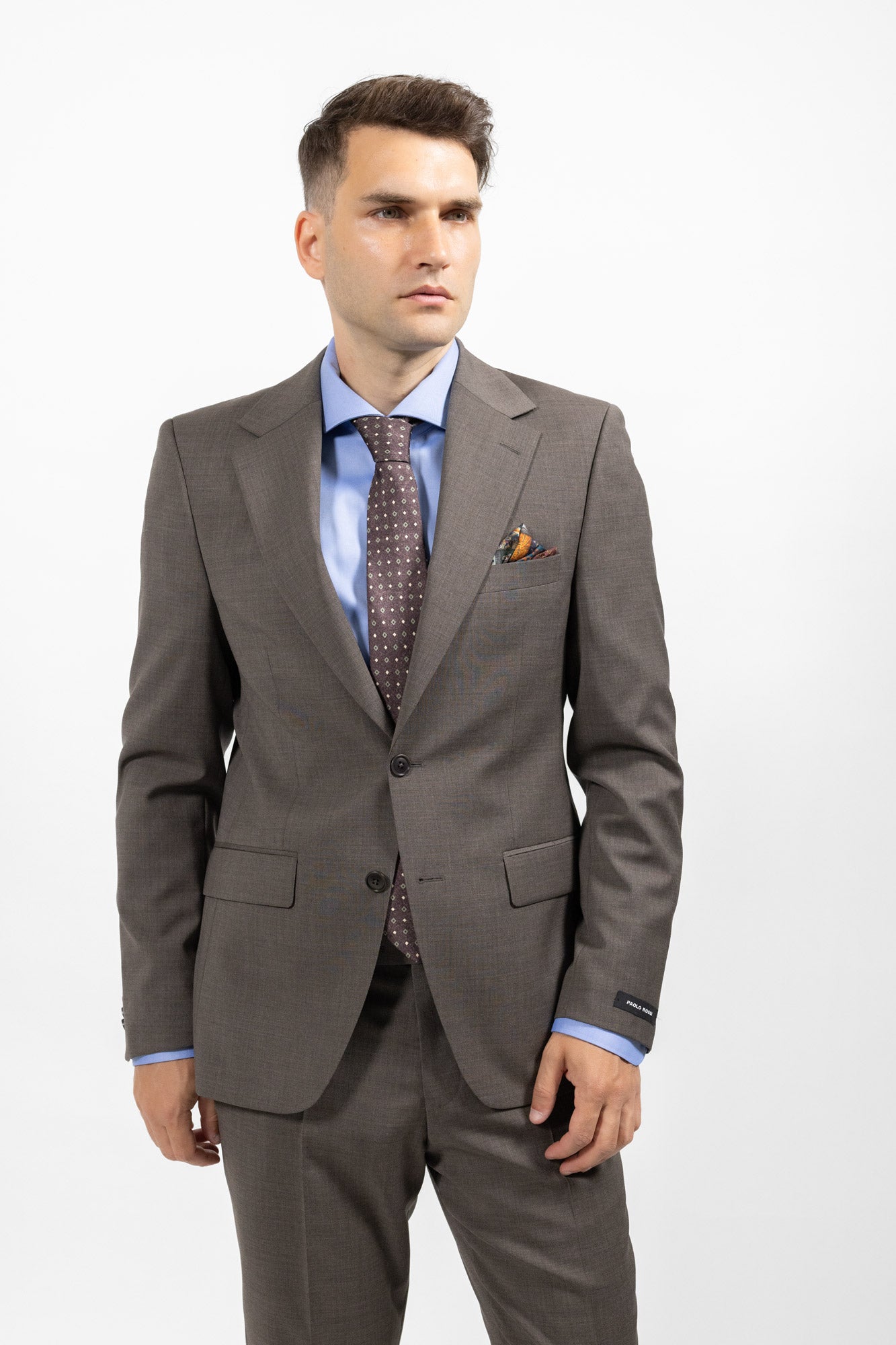Lombardi Brown . Costum