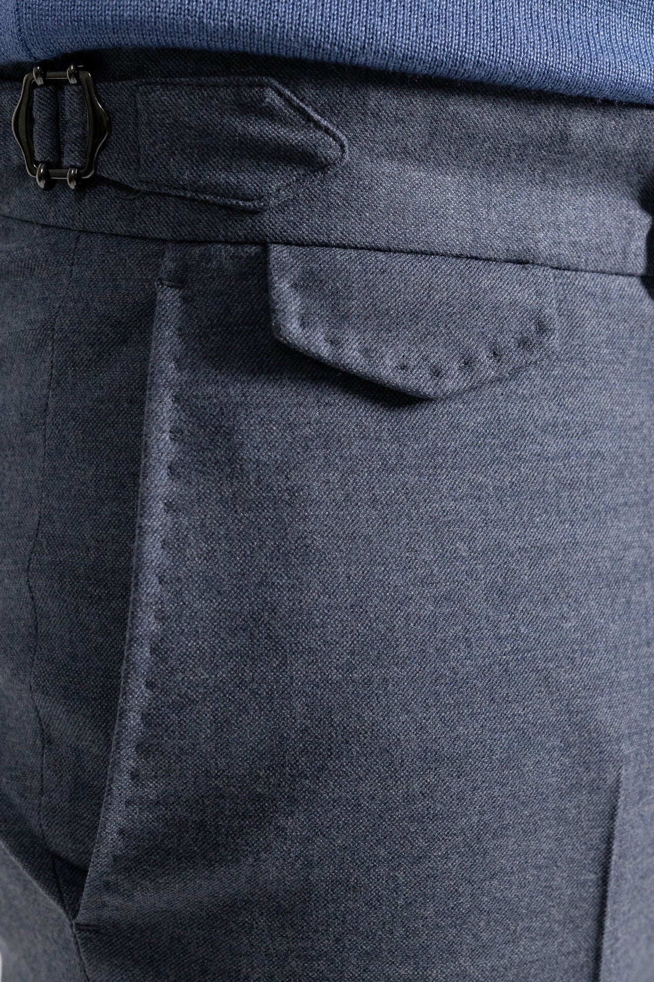 Antonio Blue . Pantalon